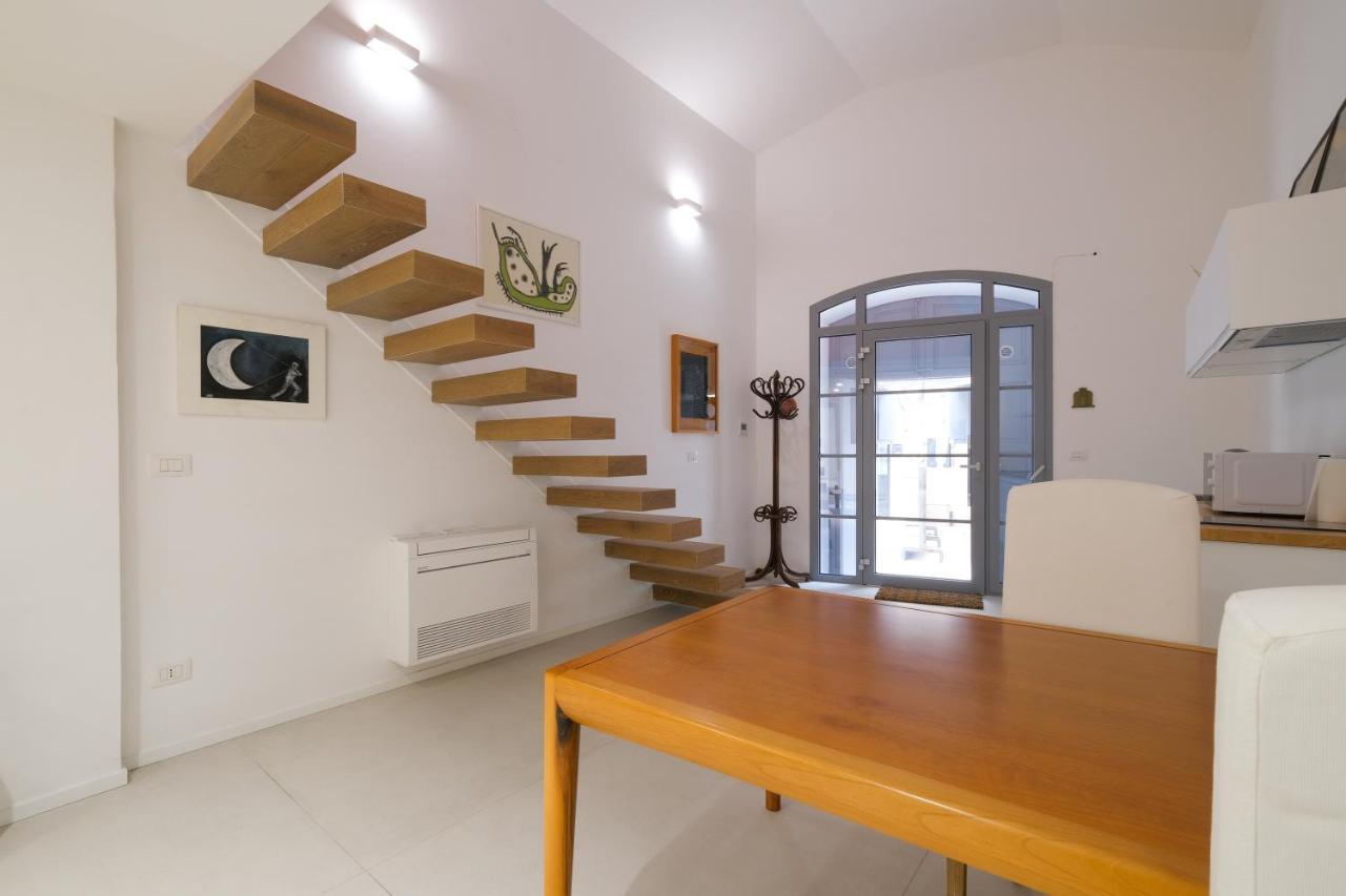 Old Stone House Apartamento Bari Exterior foto